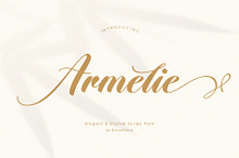 Armelie – Elegant & Stylish Script