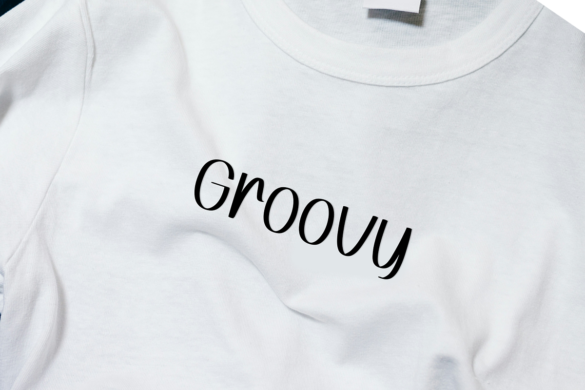 Perfect Design, a Serif Font by InermediaSTUDIO (Photo 4 of 8)
