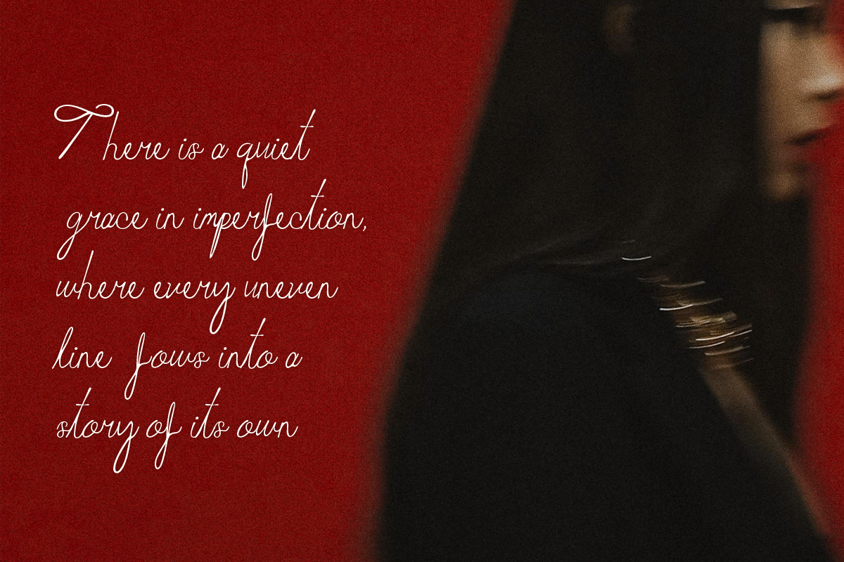 Ratheylin - Organic Handwritten Font, a Handwritten Font by Sronstudio (Photo 4 of 9)