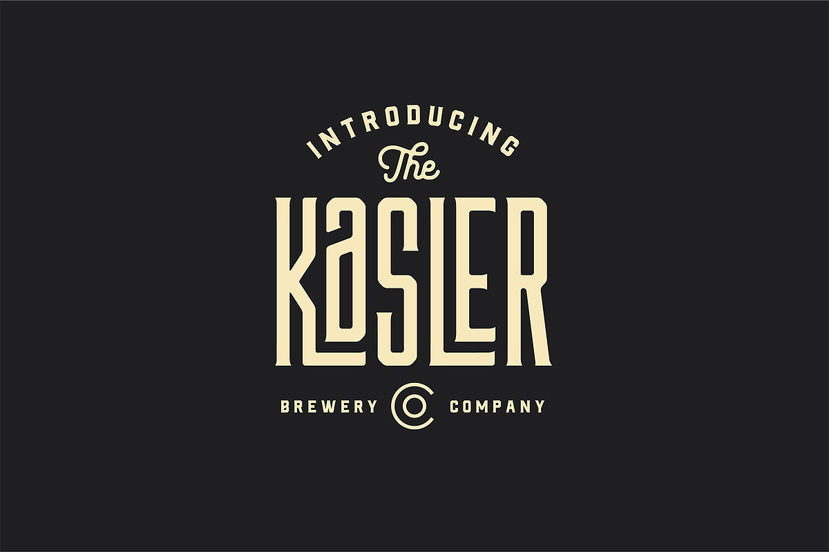 Las Valles Ultra Condensed Typeface preview 5