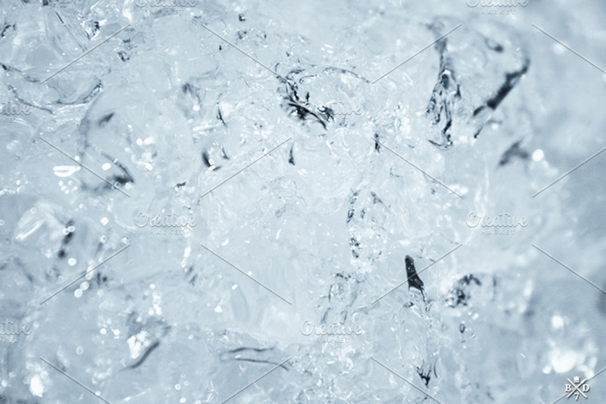 Ice zooms collection - 12 images, a Nature Photo by Basari Design (Photo 2 of 5)