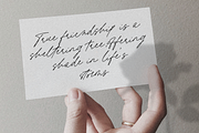 Hellow Besthie, a Script Font by DzikrulAulia (Thumbnail 10 of 12)