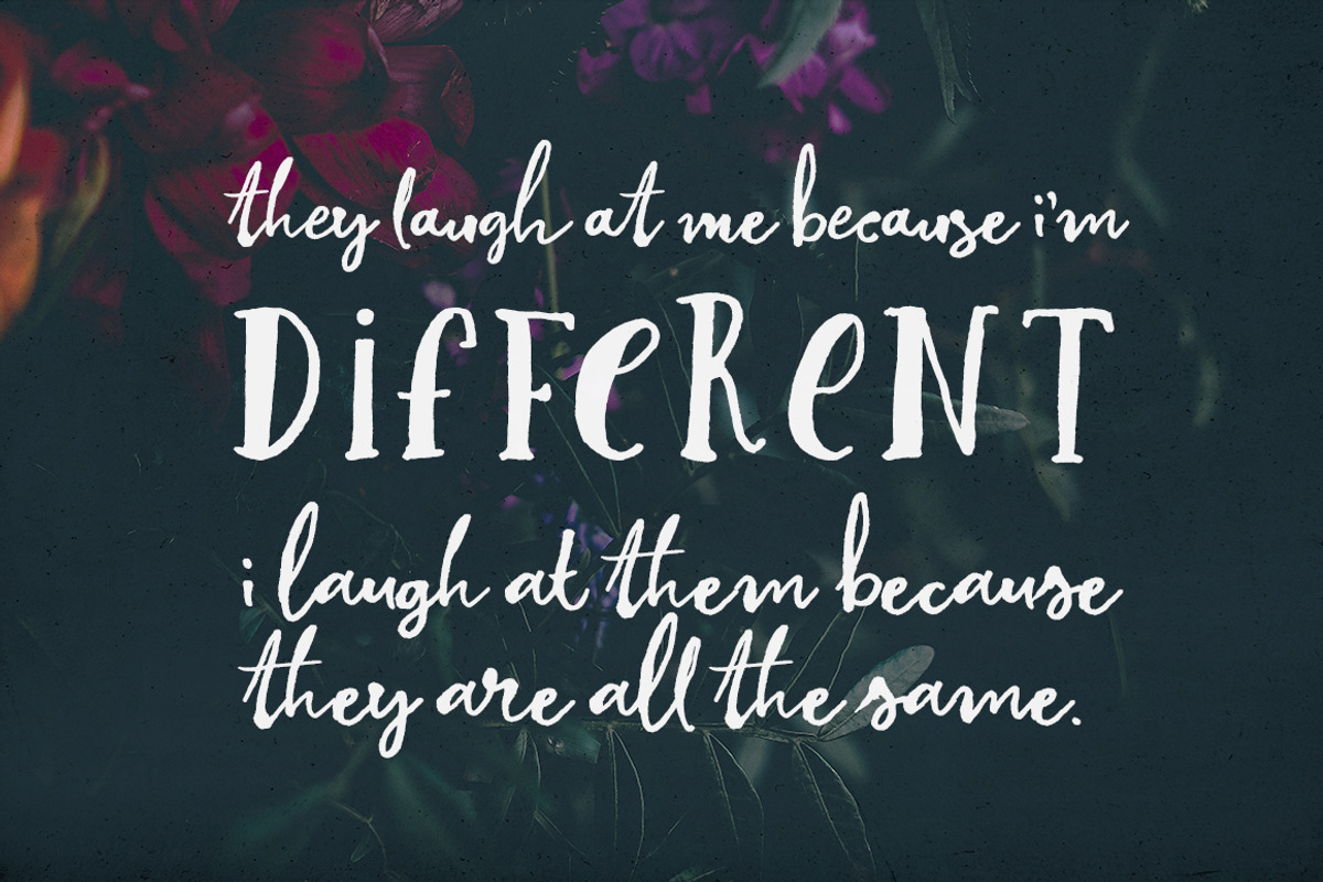 Travelling Abroad Font Duo preview 5