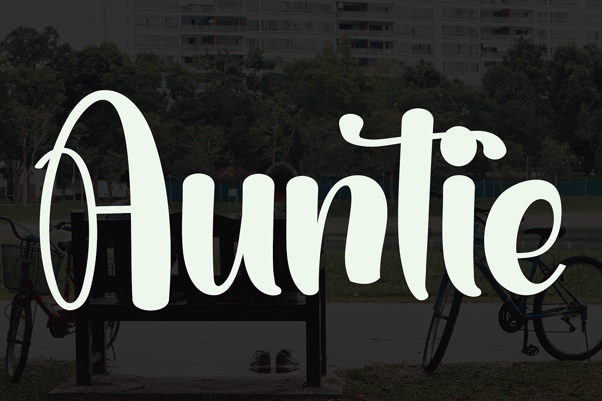 Daddy, a Handwritten Font by InermediaSTUDIO (Photo 6 of 8)