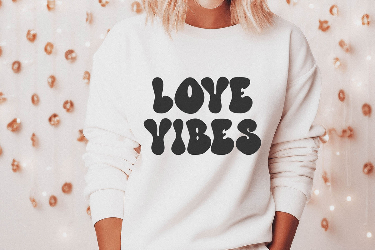 Caramel Cake Beautiful Groovy Font, a Script Font by BarcelonaShop (Photo 10 of 10)