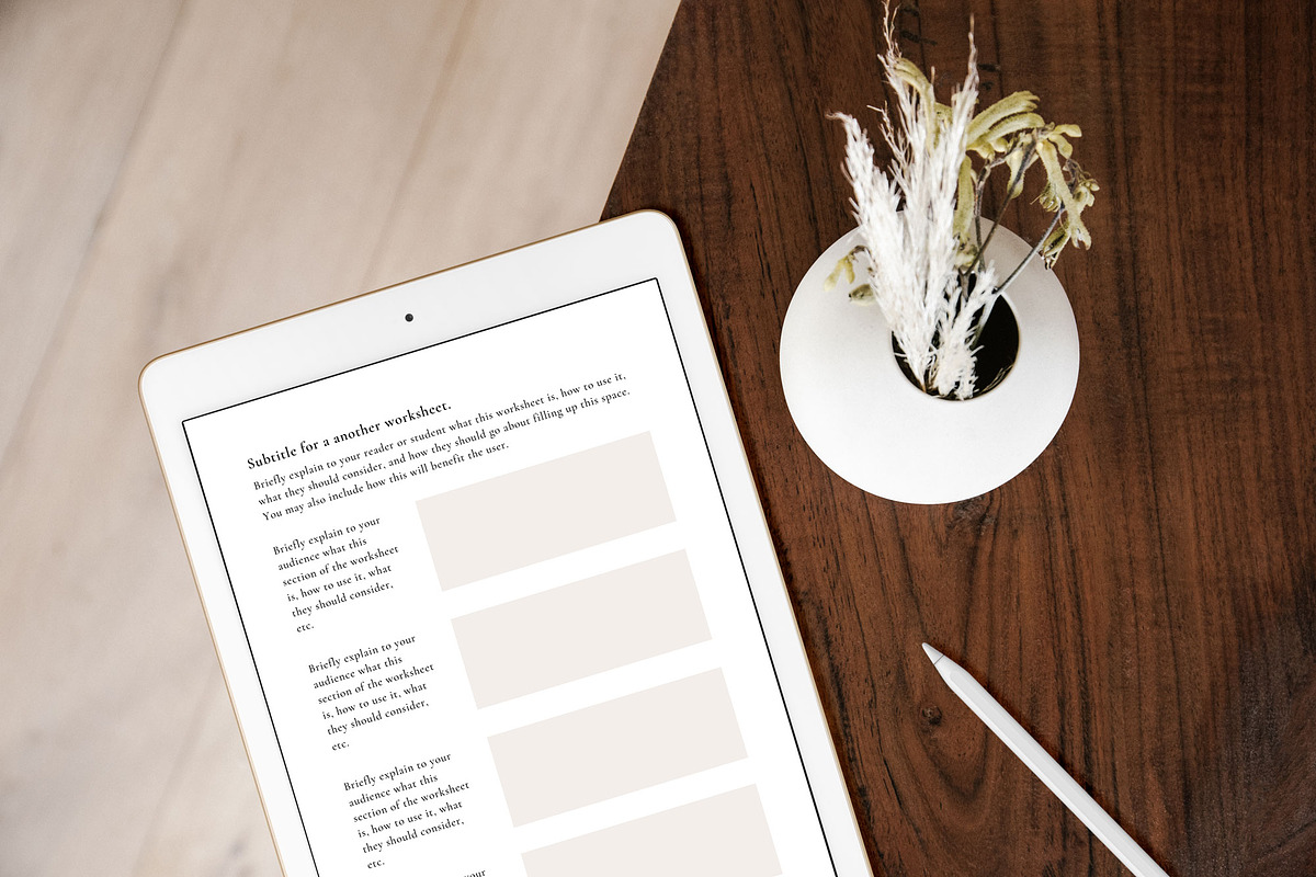 Canva Course Workbook & Lead Magnet, a Magazine Template by Studio Sugoi (Photo 10 of 10)
