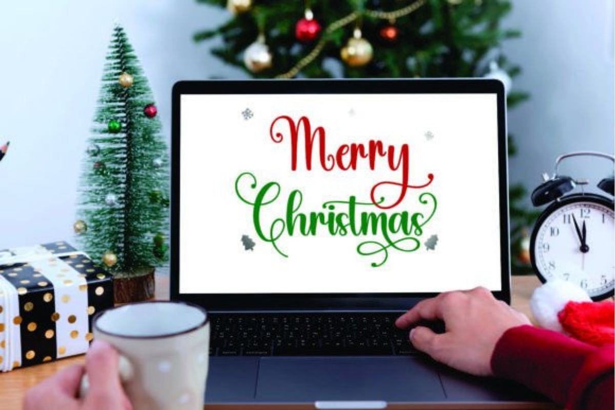 Wonderful Christmas Font, a Script Font by shopcosm (Photo 2 of 4)