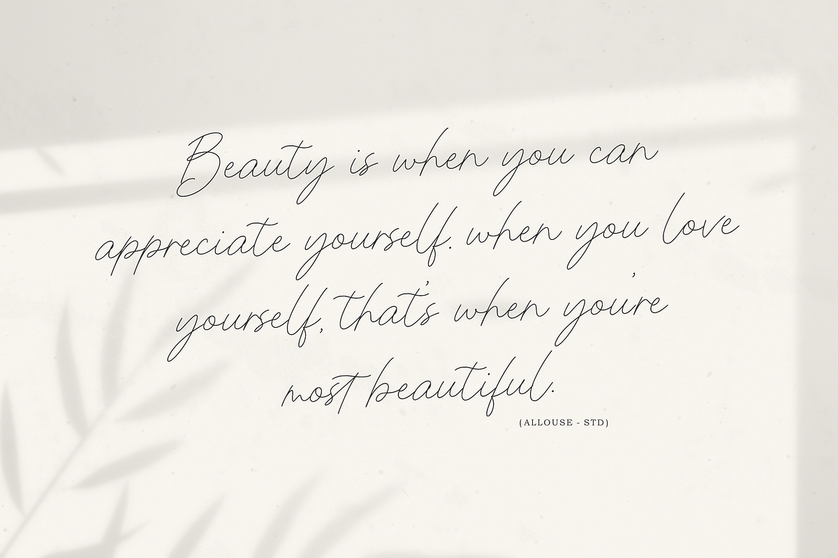 Jemaritta Signature, a Handwritten Font by Allouse Studio (Photo 8 of 10)