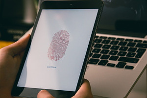 Tablet finger print scanning