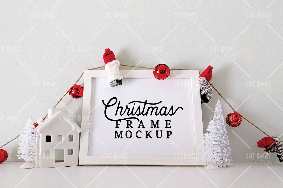 Christmas Frame Bundle 1, a Product Mockup by CatBoneDesign (Photo 12 of 18)