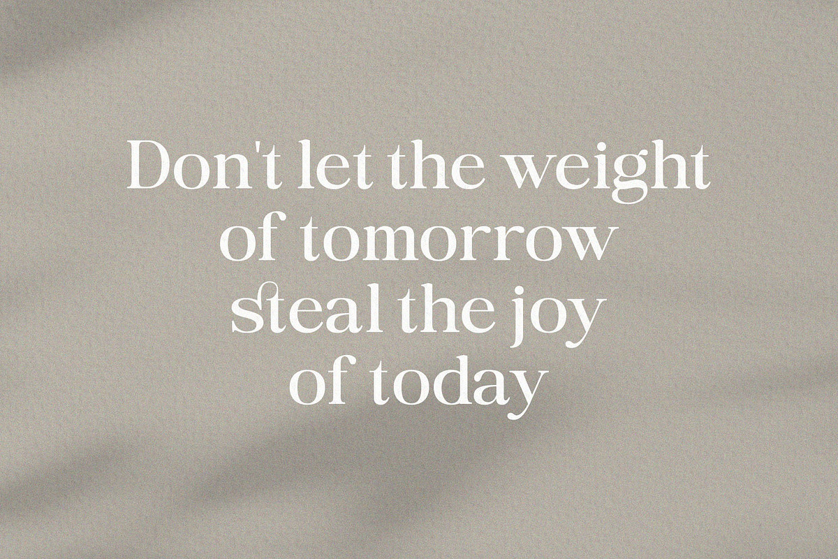 Singlest - Sophisticated Serif, a Serif Font by Jimoji (Photo 3 of 11)