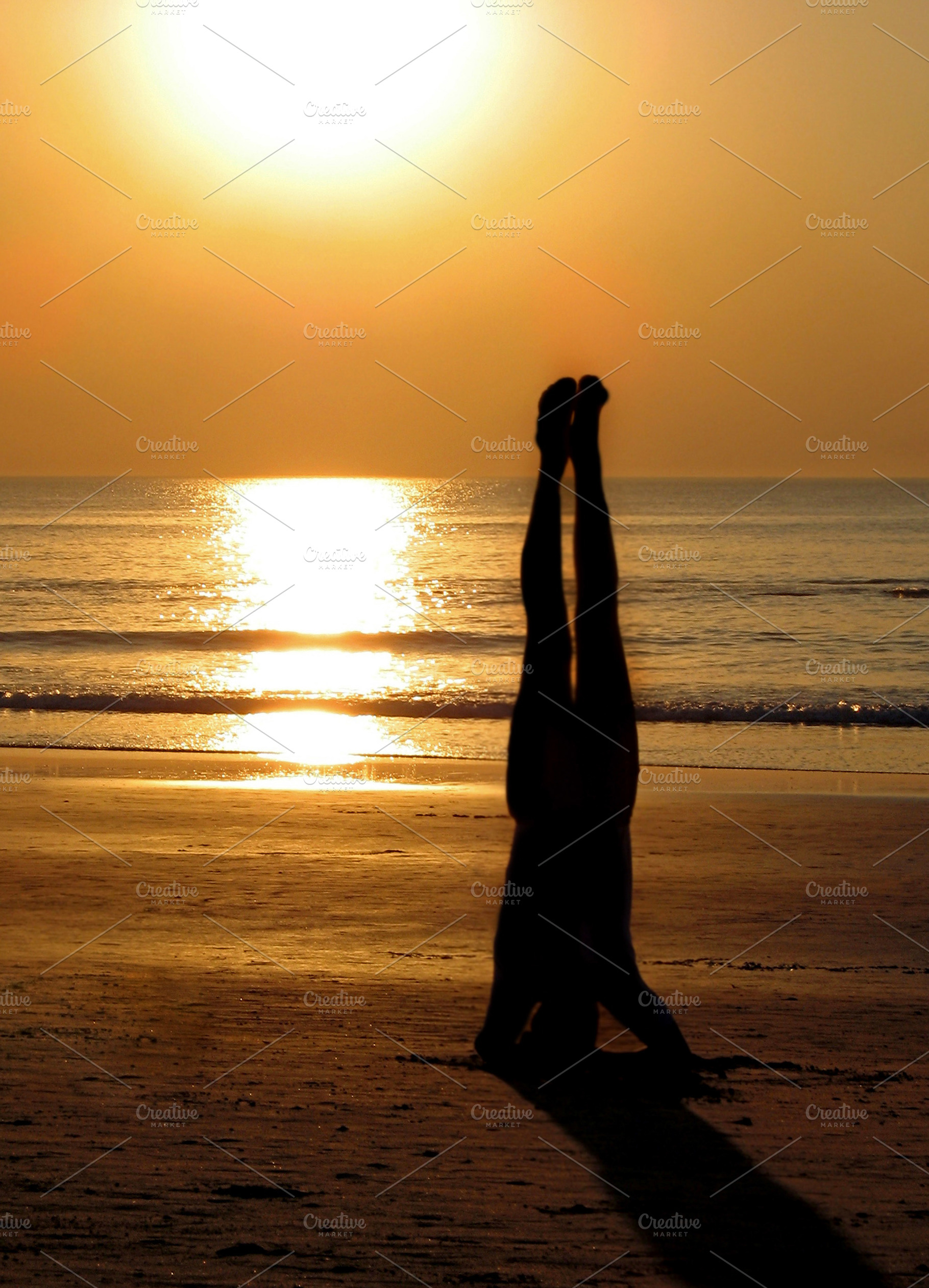 Stand on head, a Photo by saiko3p