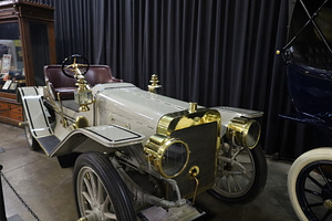 Automobile museum of Sacramento, a Transportation Photo by uncreative