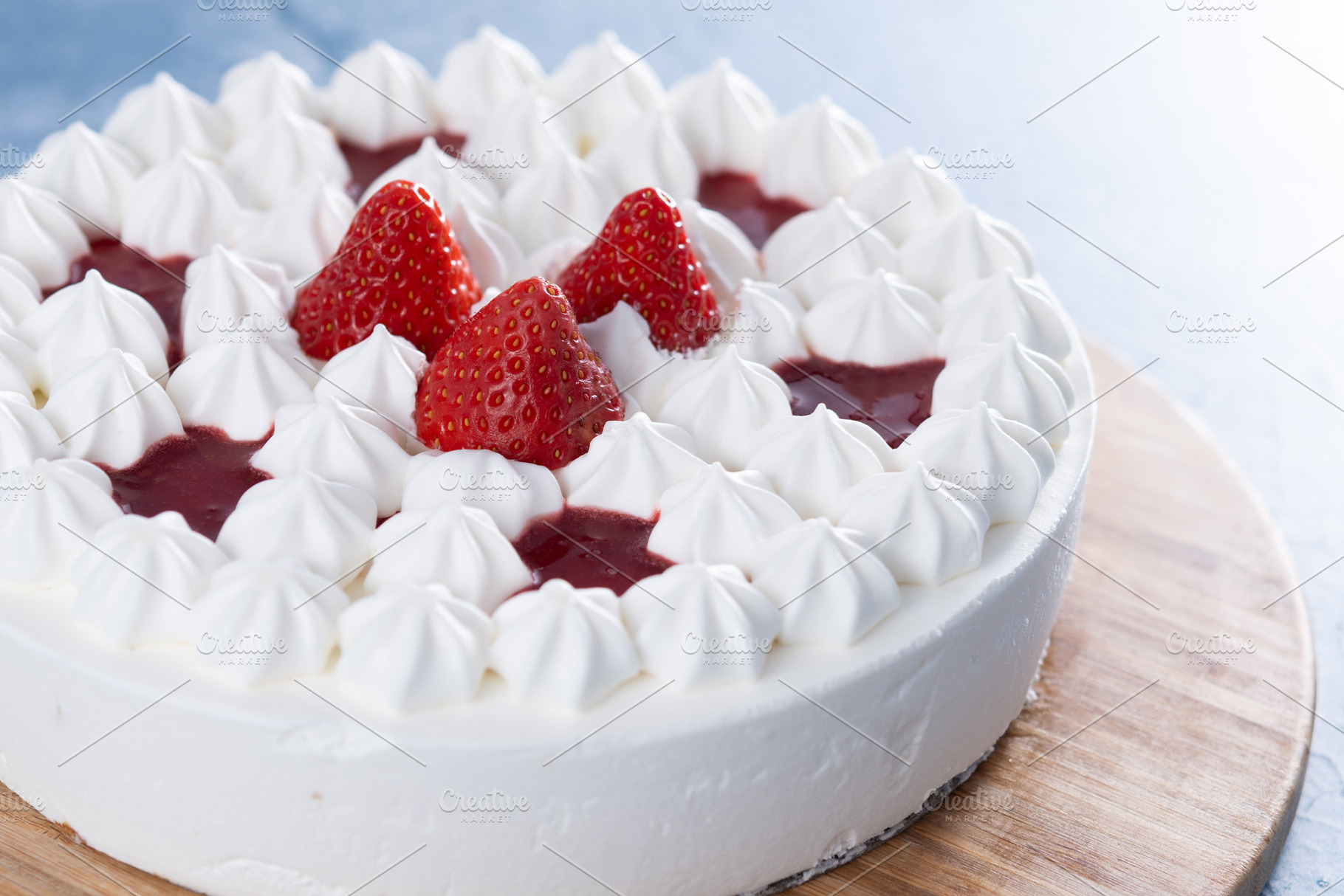 Fresh strawberry cake, a Food & Drink Photo by etorres69
