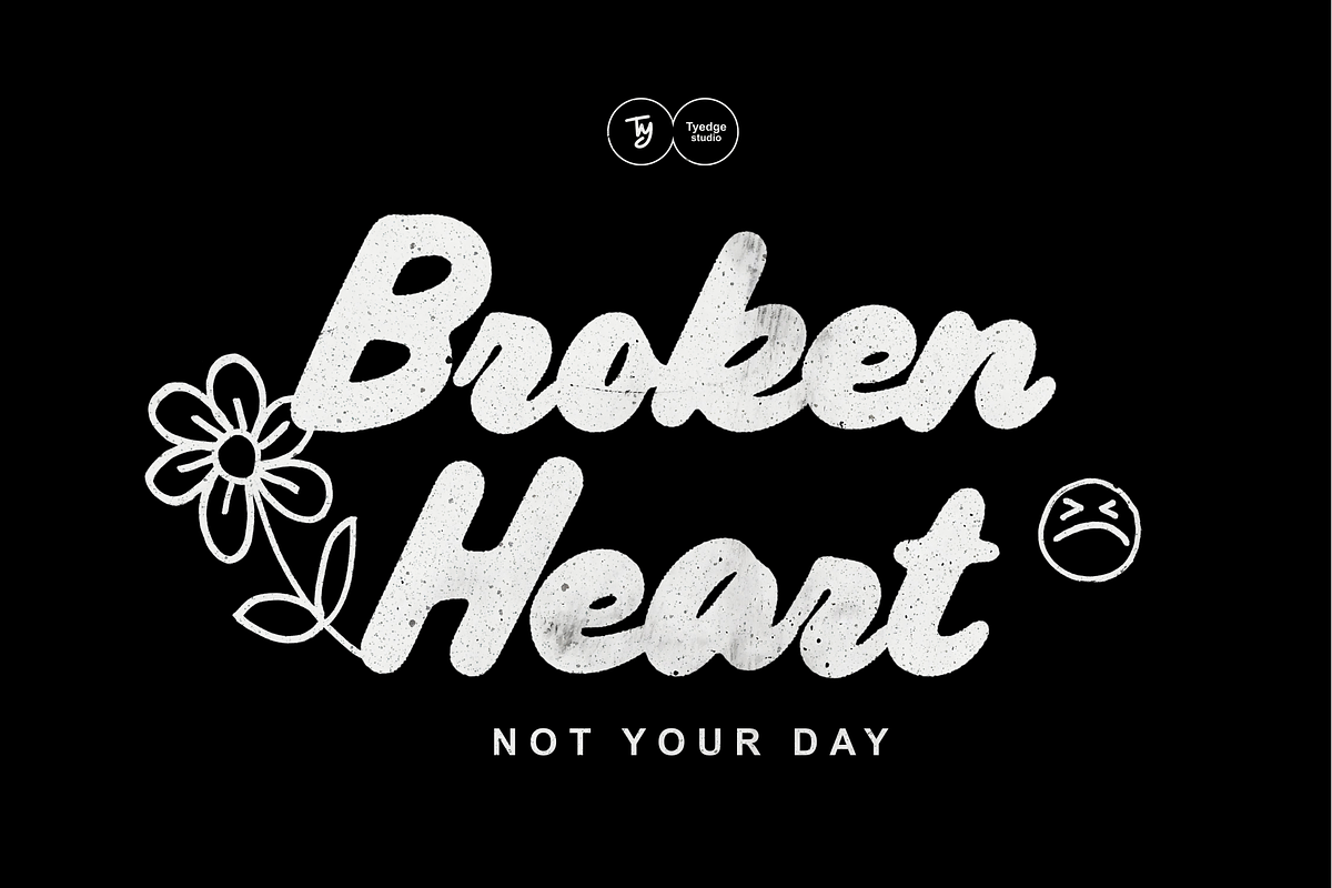 Jhouline Bold Script Font, a Handwritten Font by Tyedge Studio (Photo 5 of 7)