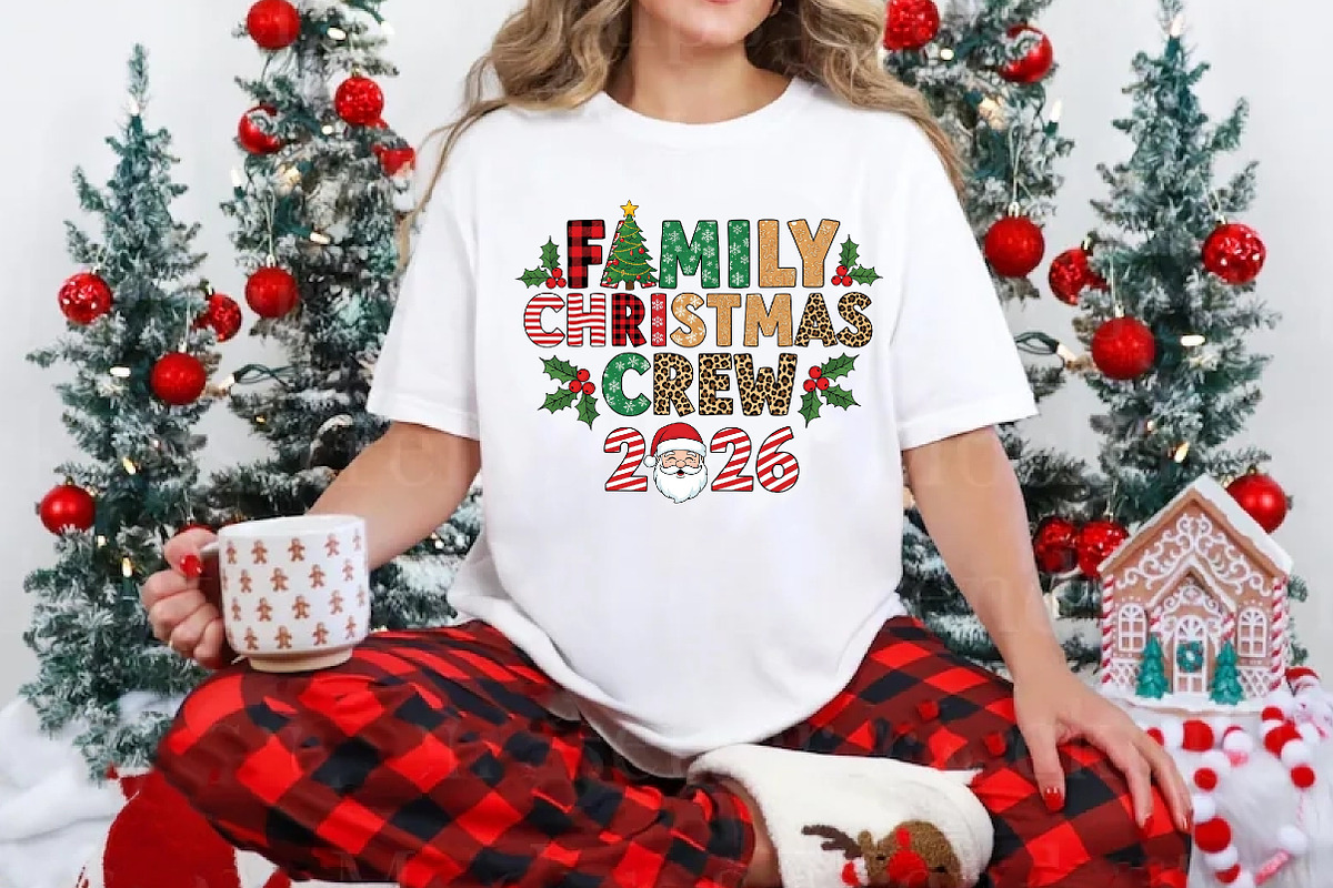 Retro Family Christmas Crew 2026 Png, an Illustration by Libby Wishes (Photo 4 of 4)