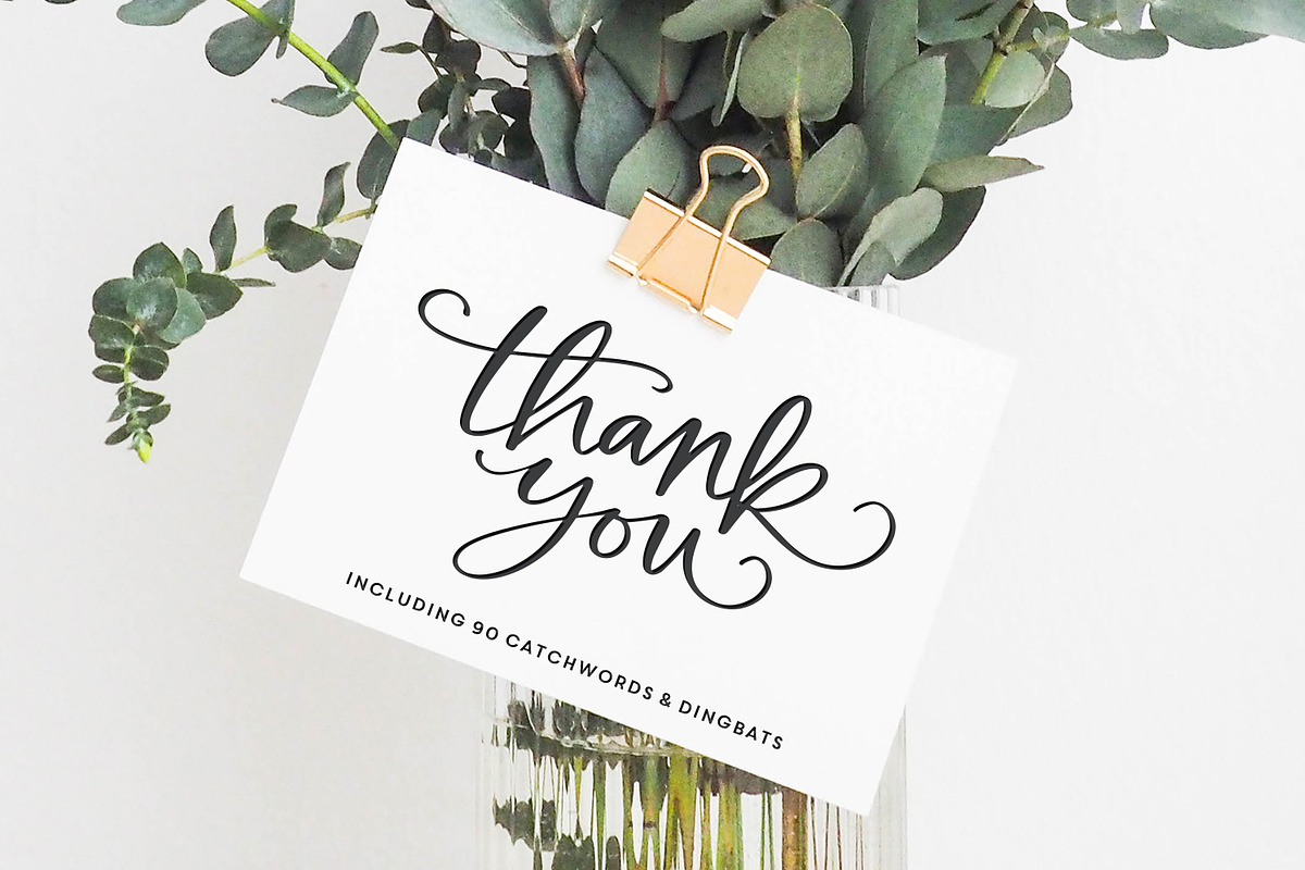 Hey Bombshell Font Family preview 4