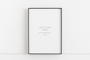 Mockup Frame Minimal Modern Large, a Graphic by HALFTOUNE (Thumbnail 1 of 4)
