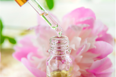 Tincture of peony extract in a, a Beauty & Fashion Photo by yanadjana