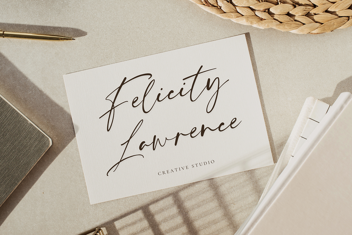 White Palmer - Organic Signature, a Script Font by Creavibes Design (Photo 9 of 11)