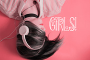 HOTS - Perfect Valentine's Day Font, a Serif Font by ilonitta (Thumbnail 3 of 6)