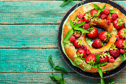 pie with summer berries, a Food & Drink Photo by MLunov MLunov