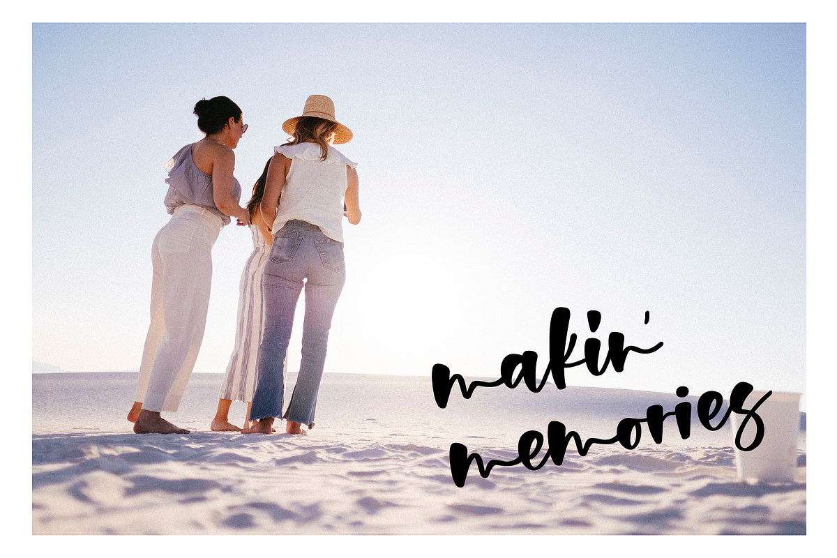 Midnight Fashion Script Font preview 6