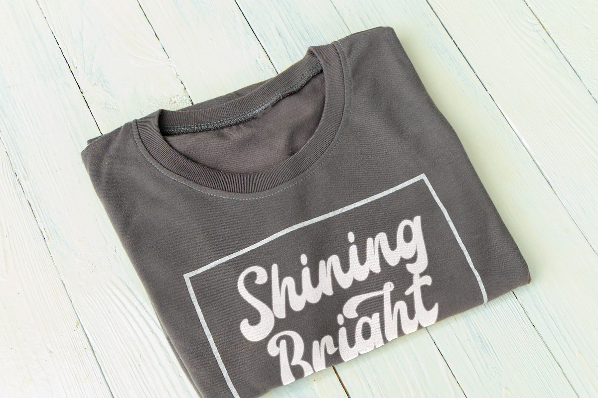 Amigos Script - Retro Script Font, a Script Font by StringLabs (Photo 5 of 14)