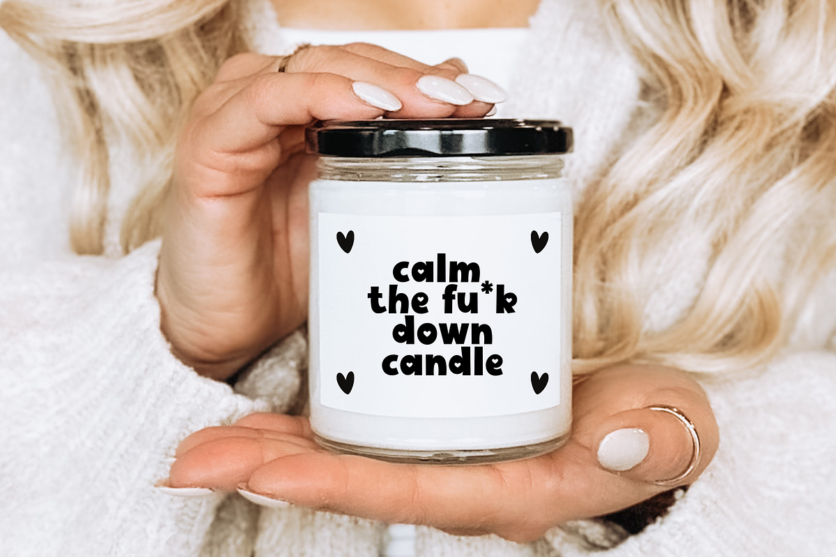 Silly Love Cute Heart Font, a Sans Serif Font by Sofia Skoog (Photo 10 of 11)