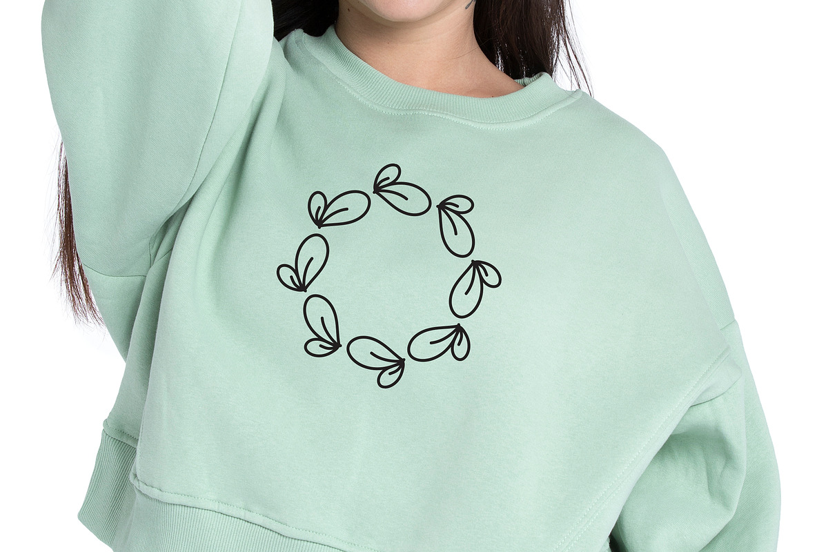 Hand Drawn Round Leaves SVGs, a Decorative Illustration by M9 Design (Photo 4 of 10)