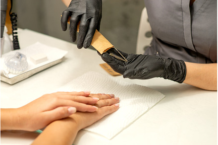 Manicure master takes out manicure, a Beauty & Fashion Photo by okskukuruza