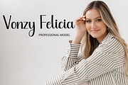 Hello Darling, a Handwritten Font by FreshTypeINK (Thumbnail 4 of 8)