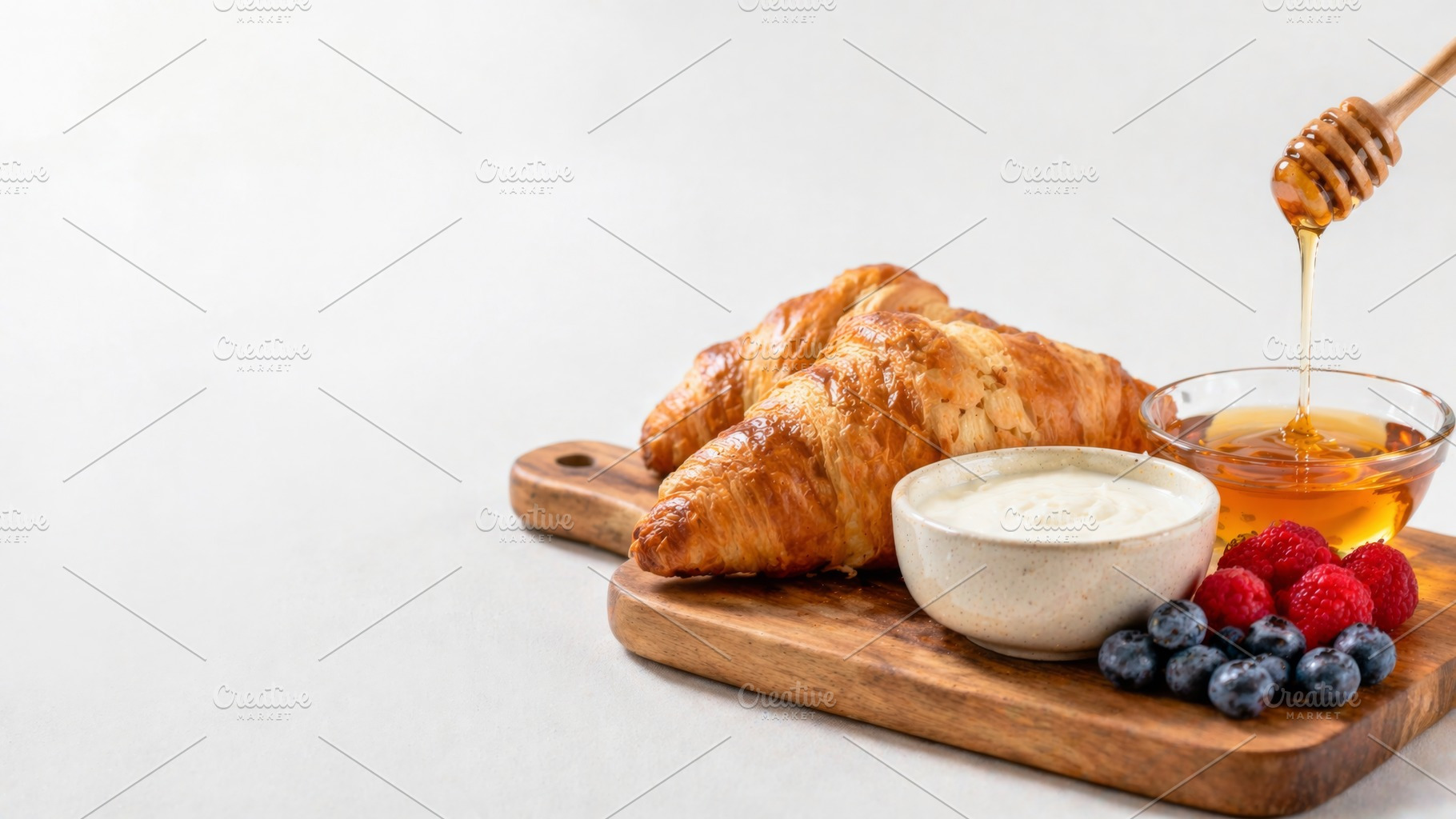 Breakfast grazing board with croissa, a Photo by Dvoevnore photos