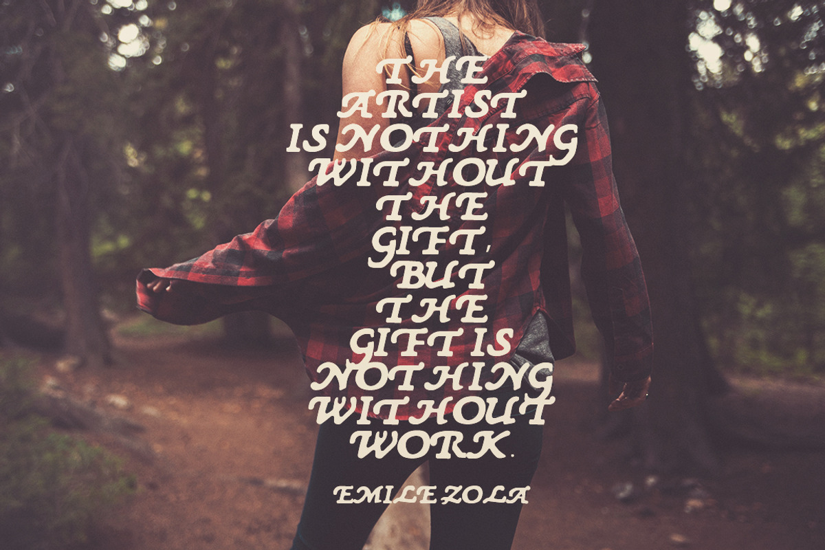 Frederik Display Font preview 4