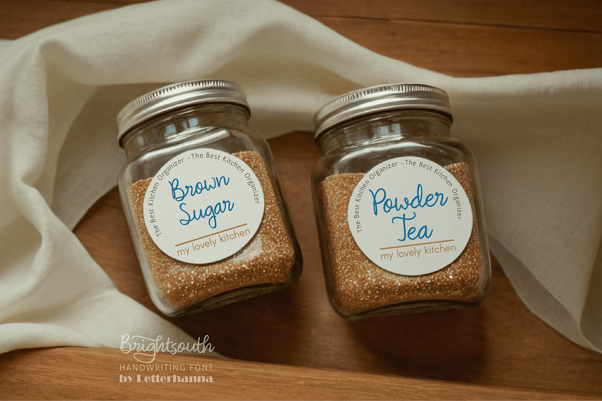 Brightsouth Font, a Handwritten Font by Letterhanna Studio (Photo 3 of 20)