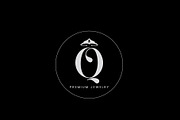 Qualli - Elegant Serif Font, a Serif Font by Aqeel_Art (Thumbnail 4 of 12)