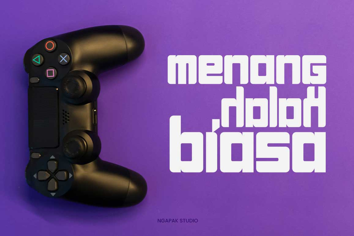 Game Changer | E-Sport Typeface, a Symbol Font by Ngapak Studio (Photo 7 of 9)