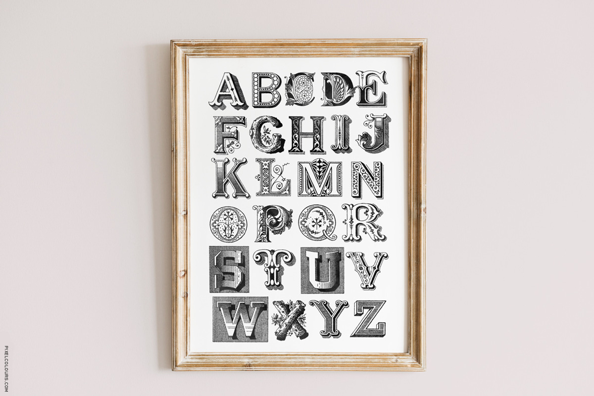 Antique Ornaments Alphabet Font preview 3