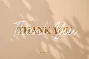 Emerlads, a Script Font by Tastype (Thumbnail 7 of 7)