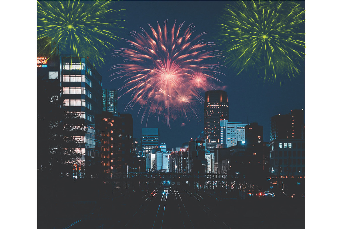Fireworks sparkler Brush, Photoshop, a Brush Add-On by Chipshpow Graphics (Photo 4 of 8)