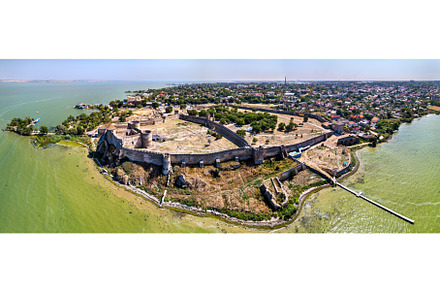 Bilhorod-Dnistrovskyi or Akkerman, an Architecture Photo by Leonid Andronov
