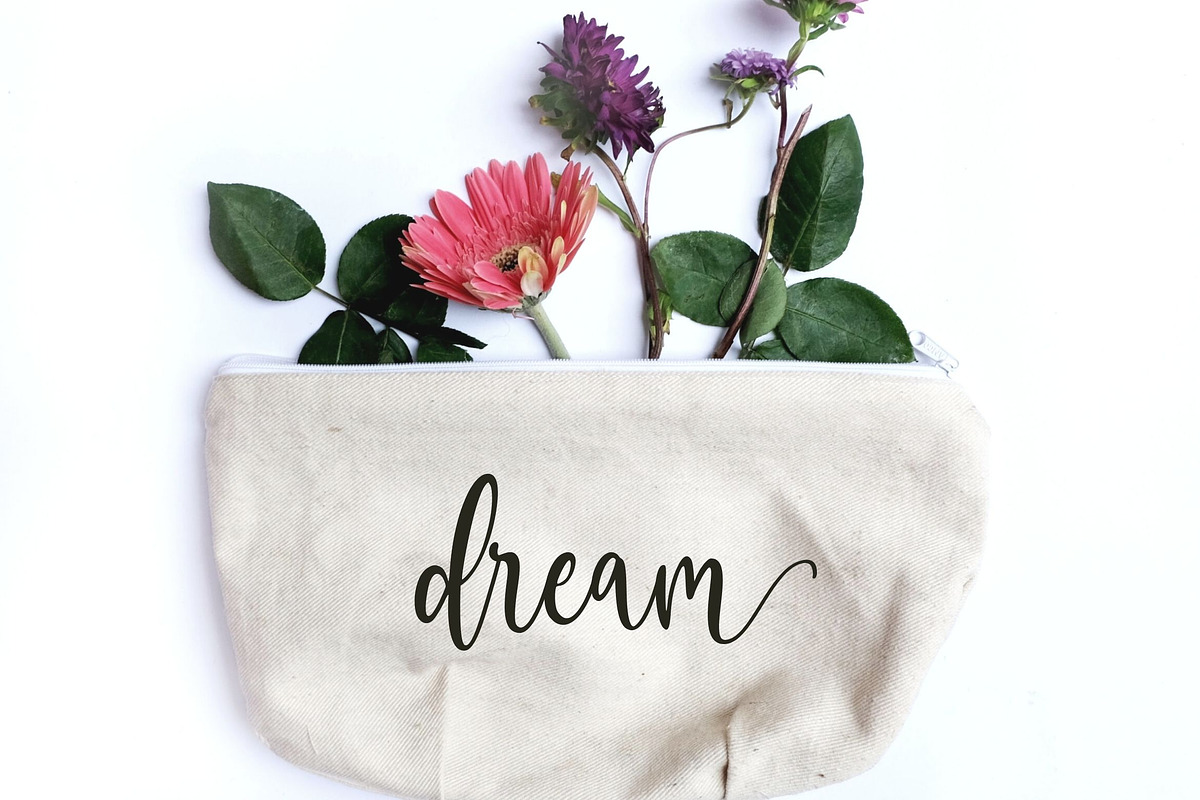 Amalisa Calligraphy Font, a Script Font by etigletters (Photo 8 of 10)