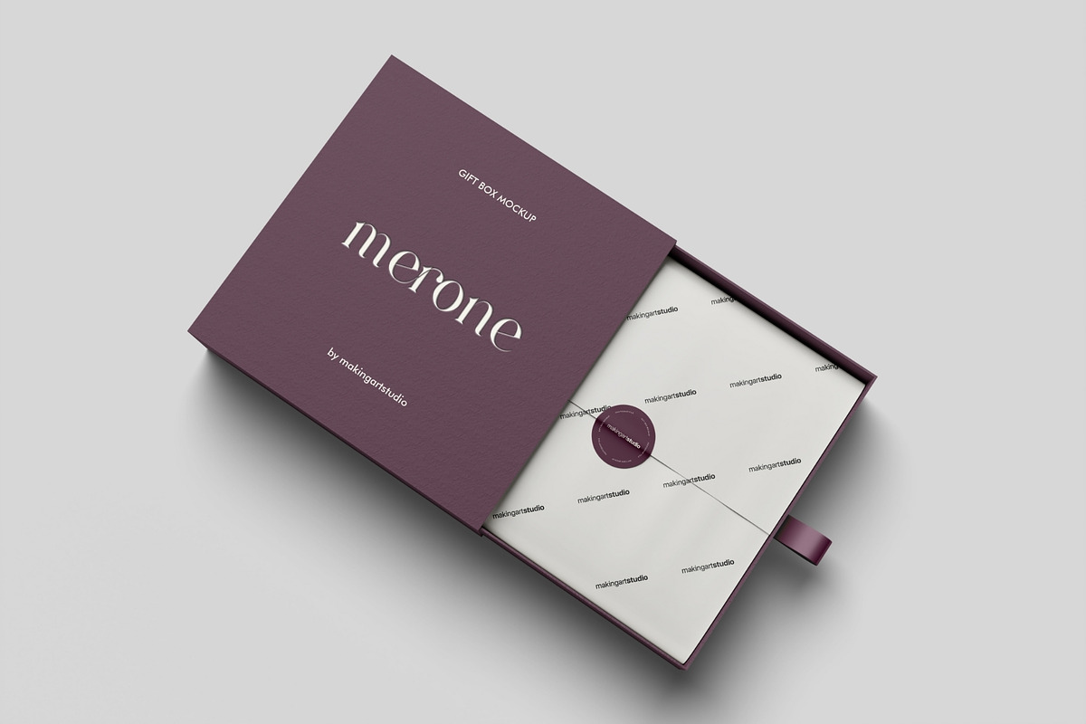 Realistic Gift Box Mockup PSD, a Packaging Mockup by MA-KING_ART (Photo 4 of 5)