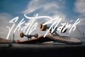 The Graffiti Font - Free Text Effect