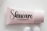 Blanket | Script Font, a Handwritten Font by Scratchones (Thumbnail 3 of 8)
