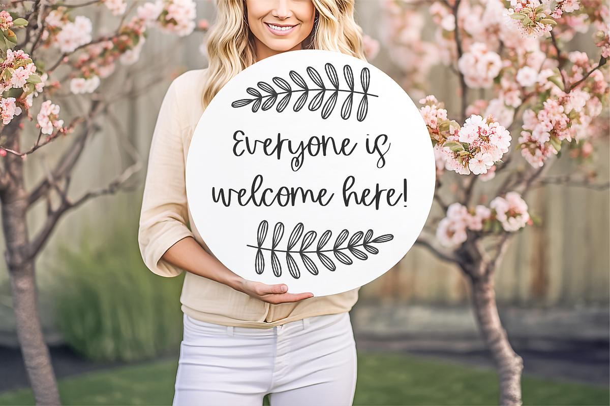 Honeylace Script Font, a Script Font by Beck McCormick (Photo 7 of 10)