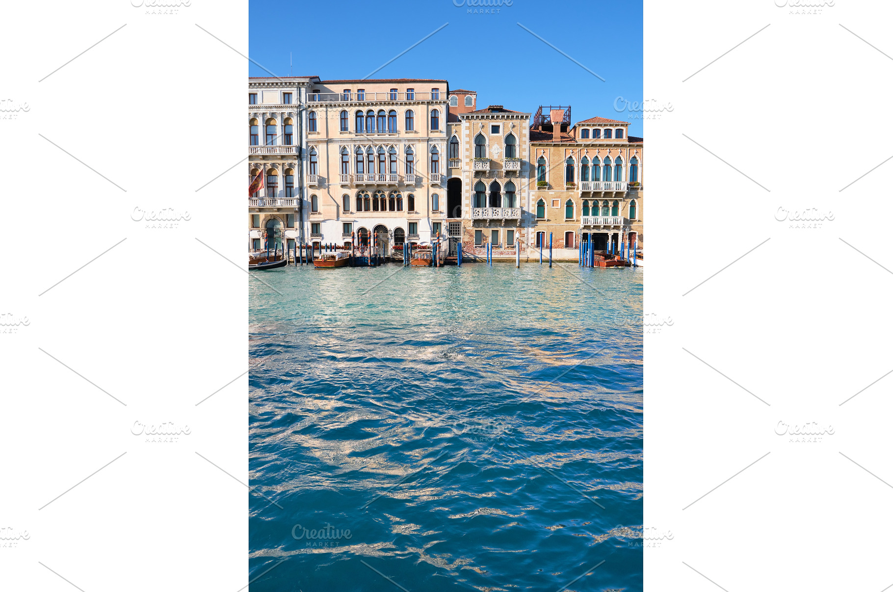 Venice, Italy. Historic houses, an Architecture Photo by tilialucida