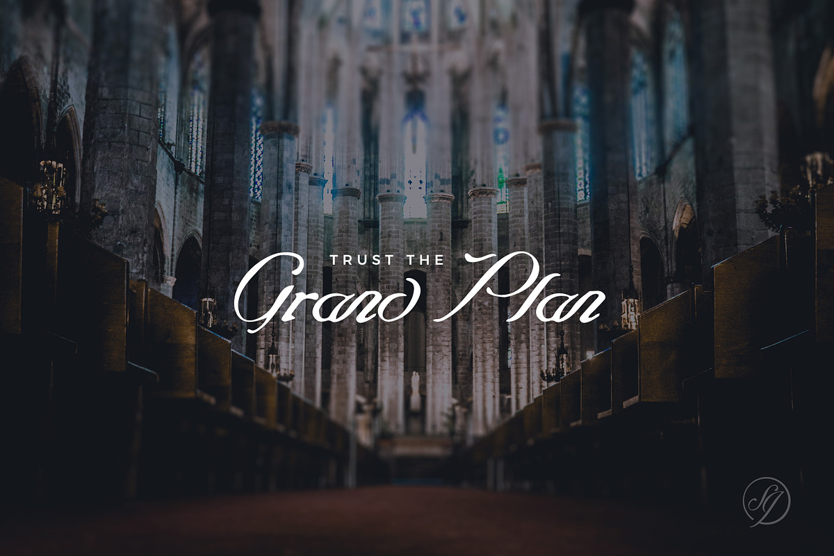 Saint James /The Blessed Script Font preview 5