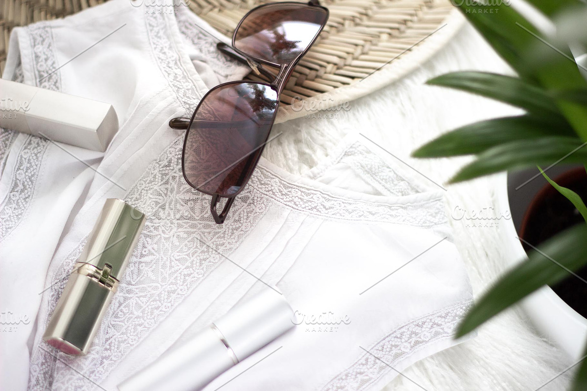 Sunkissed Summer Mini Stock Bundle, a Beauty & Fashion Photo by Chalking Up Stock (Photo 3 of 8)