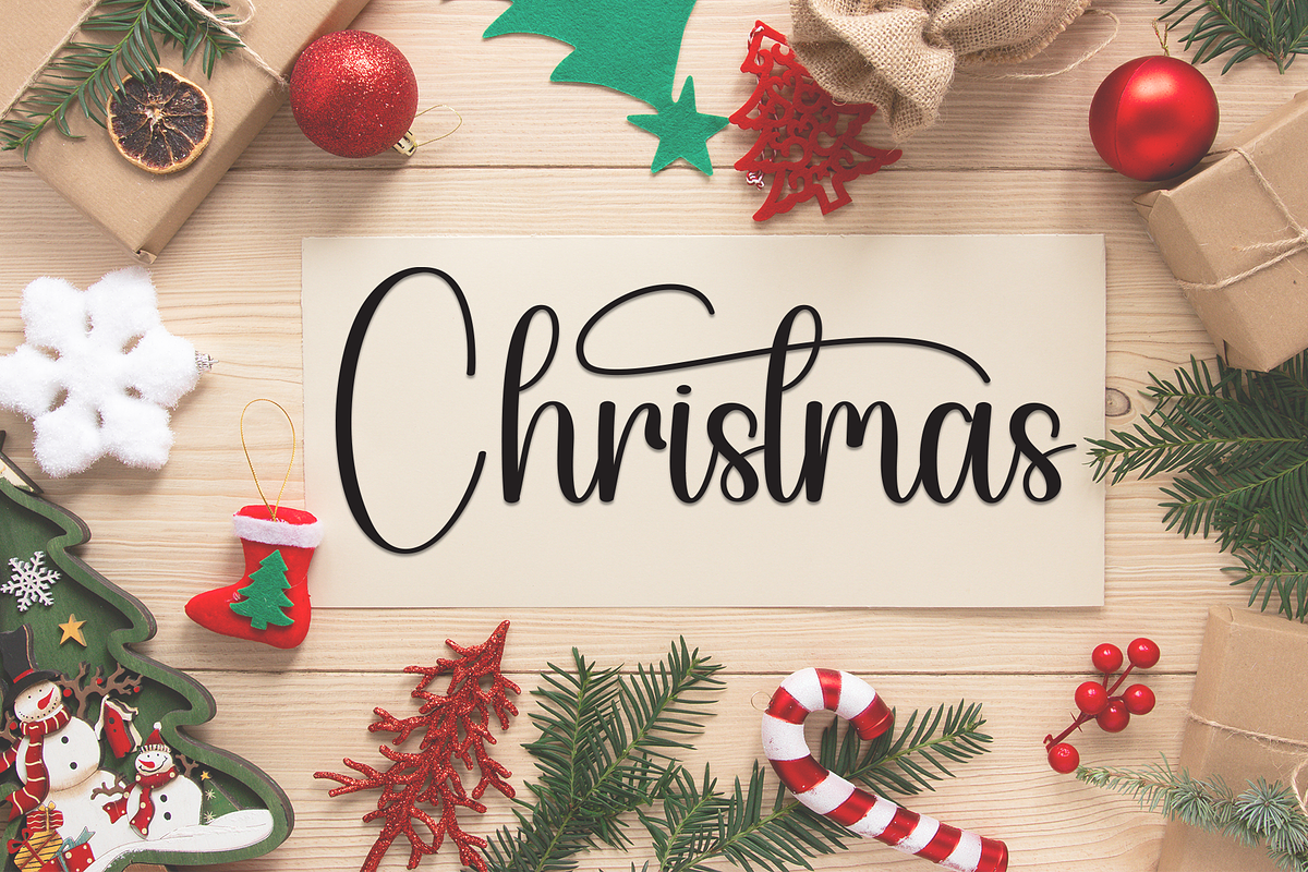 Bridgerton | Script Font, a Handwritten Font by Scratchones (Photo 5 of 9)